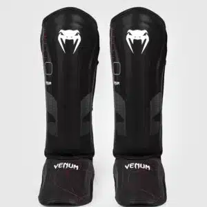 Venum Scheenbeschermers Tactical XT Black/Fire Red